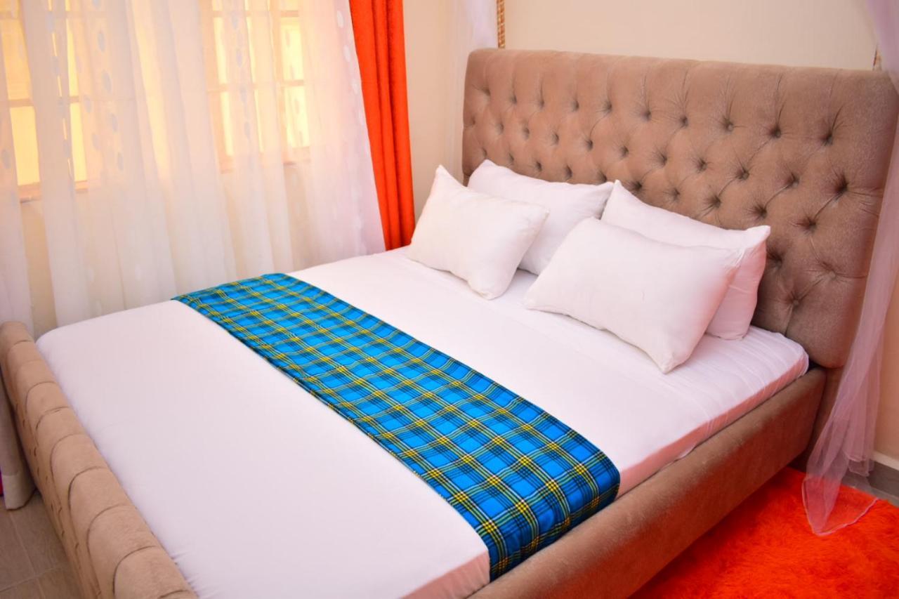 Great House Bnb Near Jkia Найроби Экстерьер фото